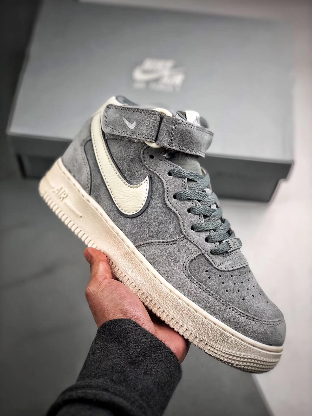 nike af1 mid suede