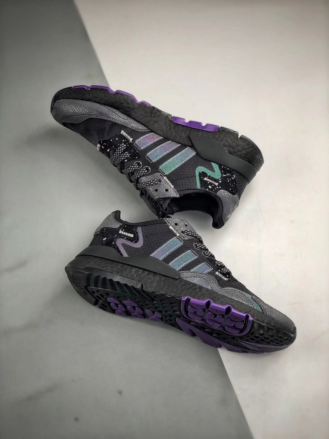adidas nite jogger black purple