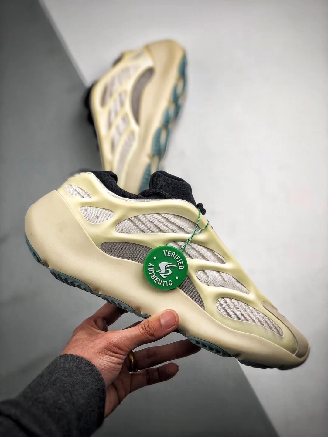 repsneakers