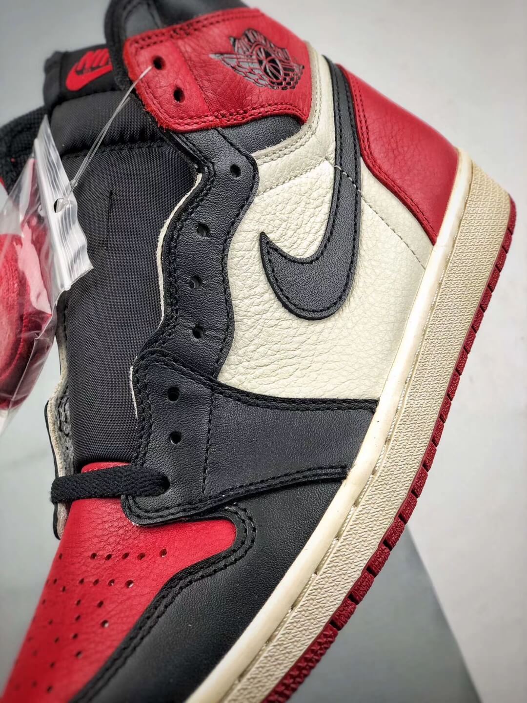 The Air Jordan 1 Retro High OG Bred Toe Best Quality RepSneaker 12