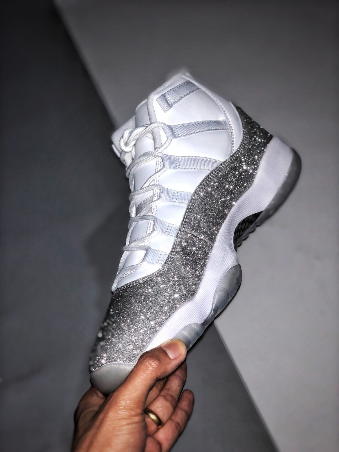 retro 11 white and silver