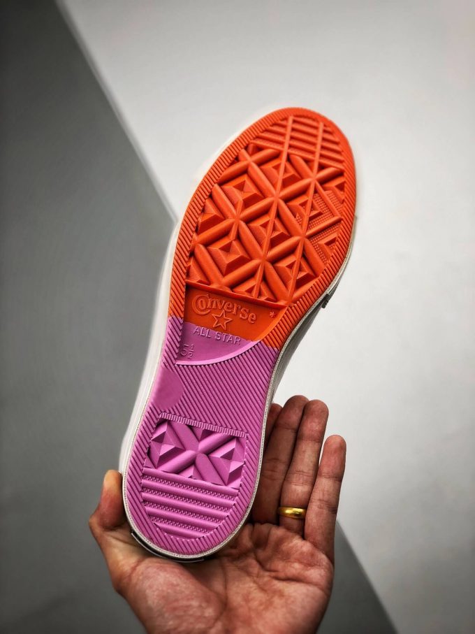 uv chuck taylors