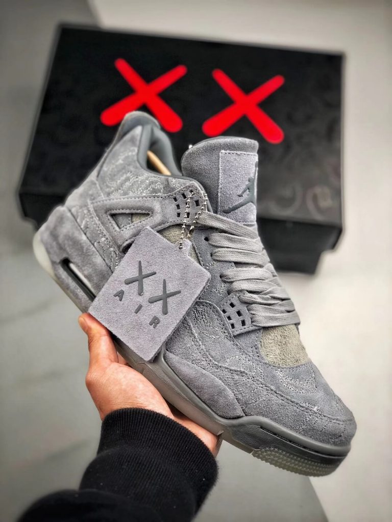 kaws 4 retail