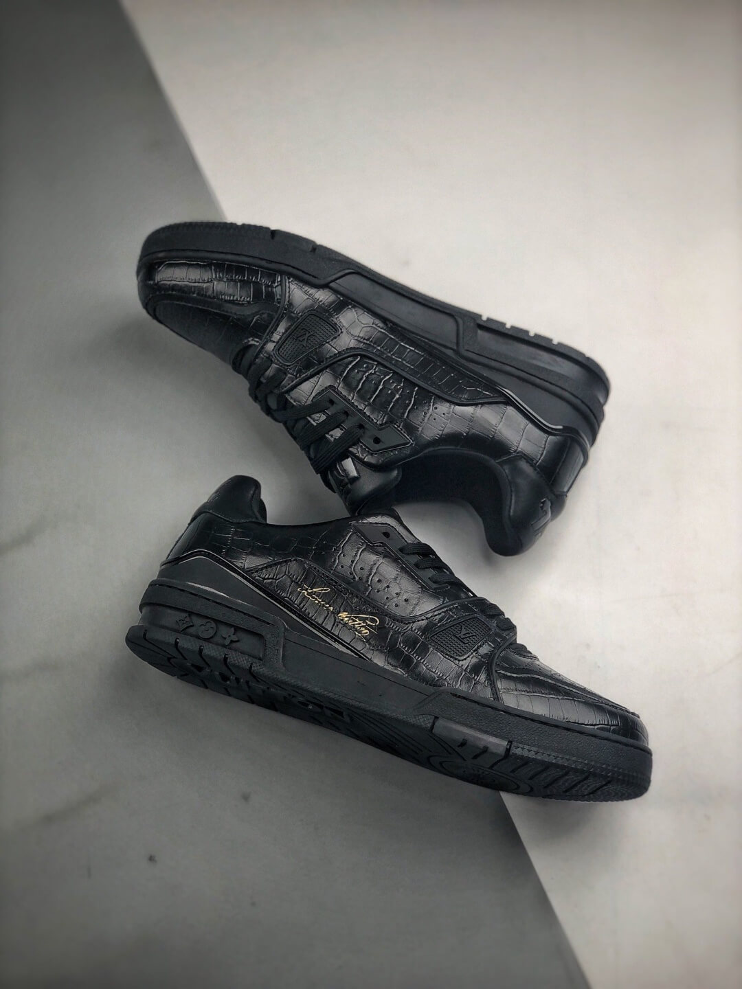 The LV Trainer Sneaker #54 Glossy Alligator Black Vintage Basketball RepSneaker – The Quality ...