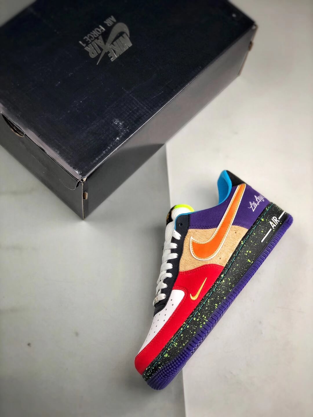 The Air Force 1 07 LV8 What The LA 