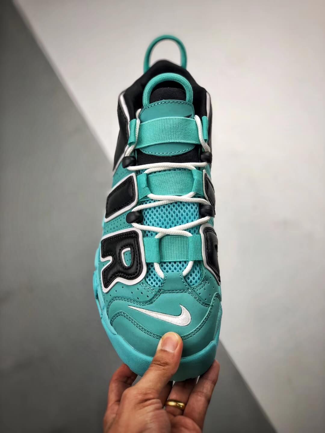 nike uptempo 96 blue