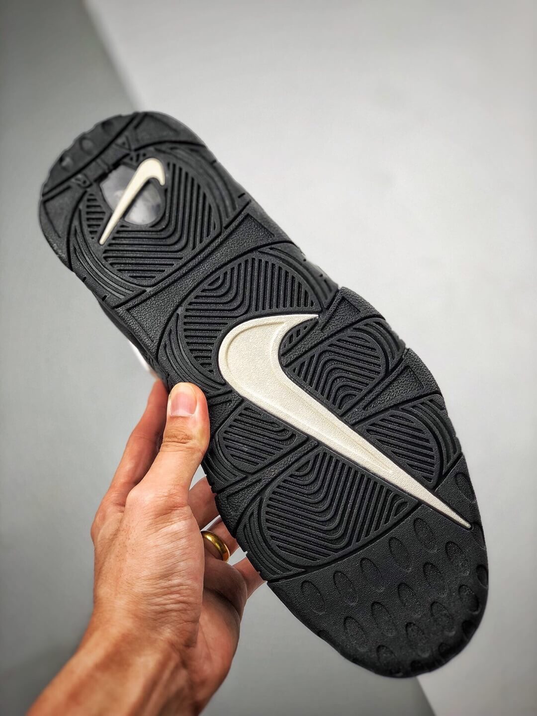 nike air more uptempo black camo