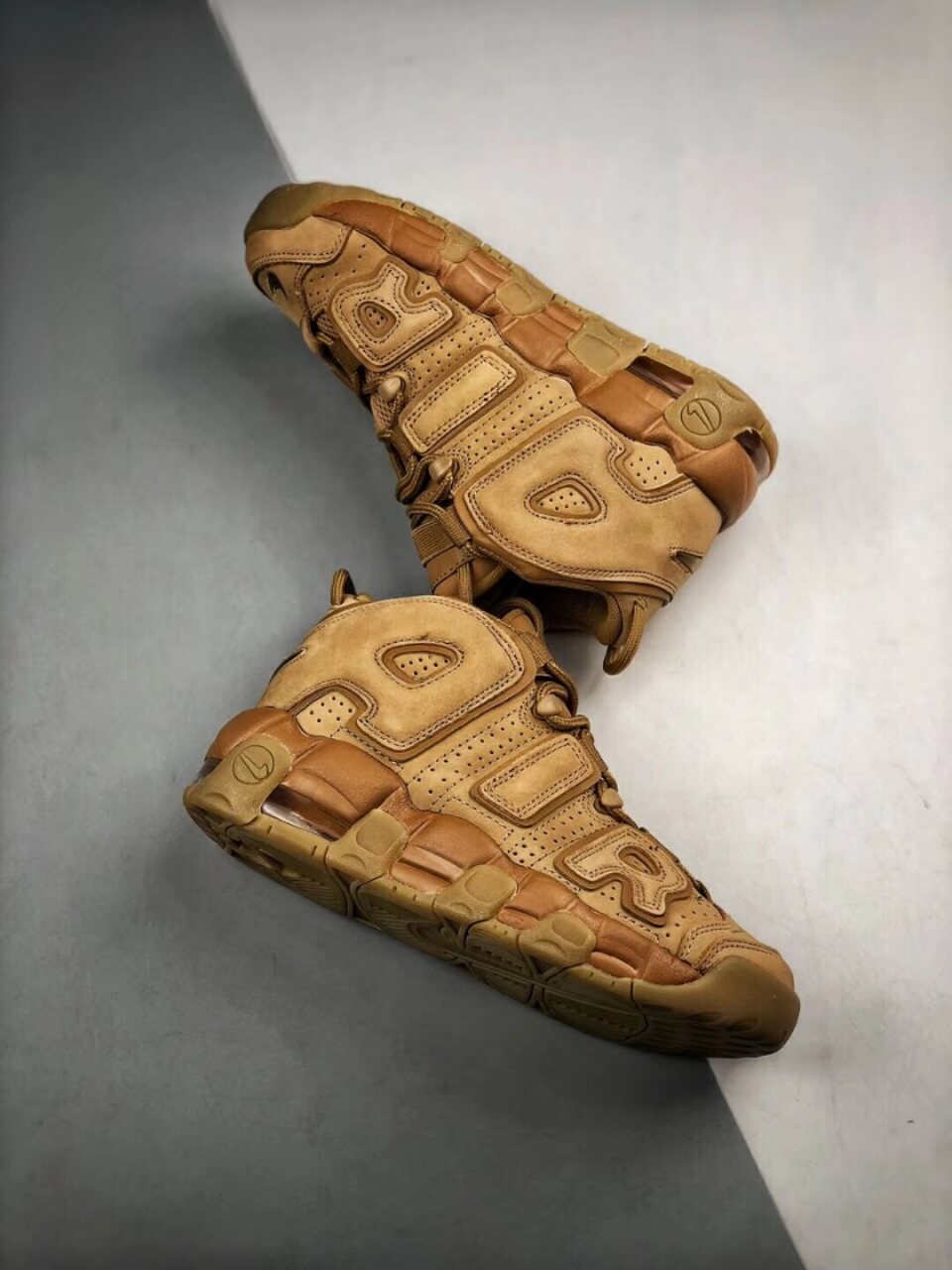 tan uptempo