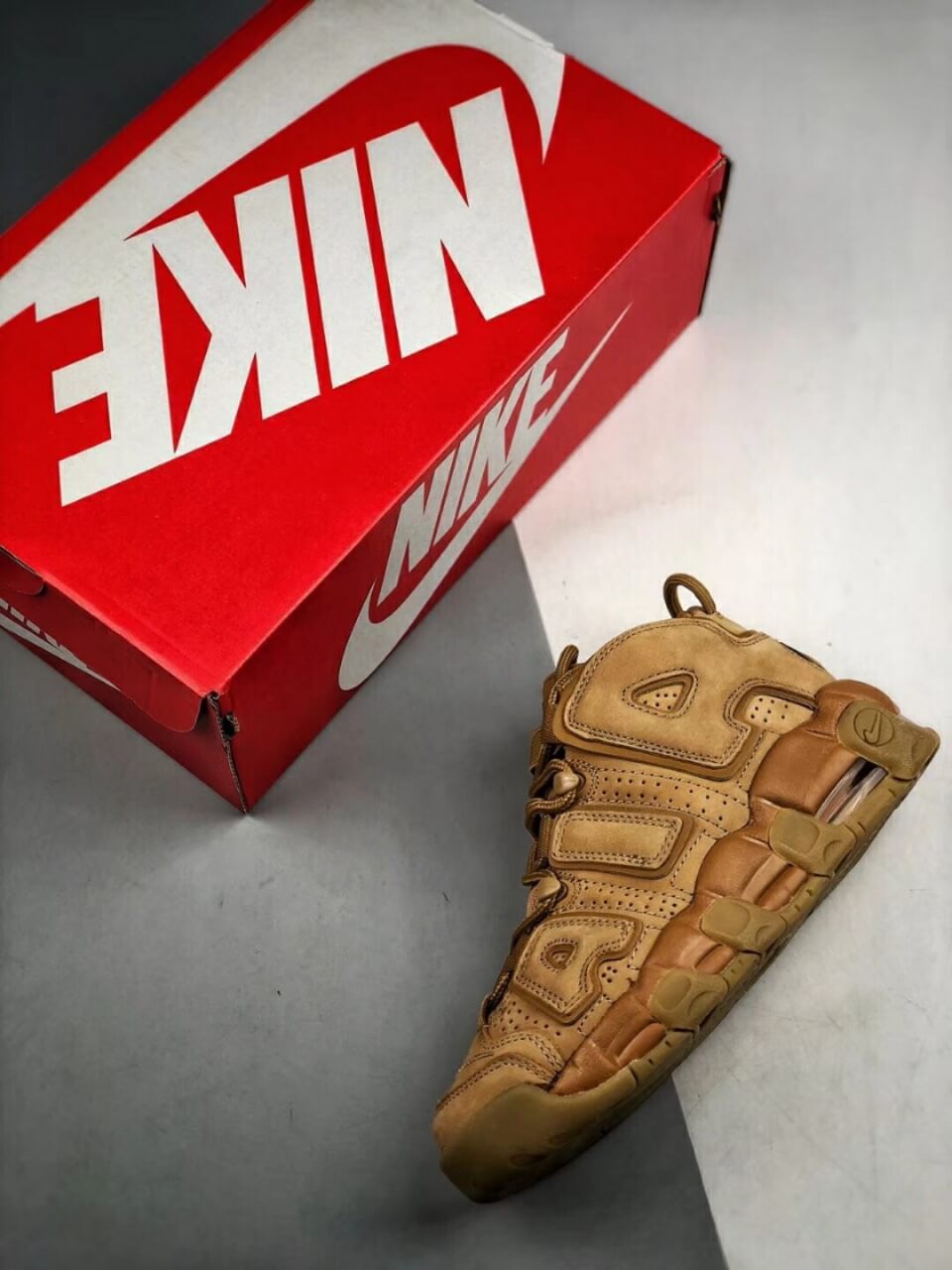 tan uptempo