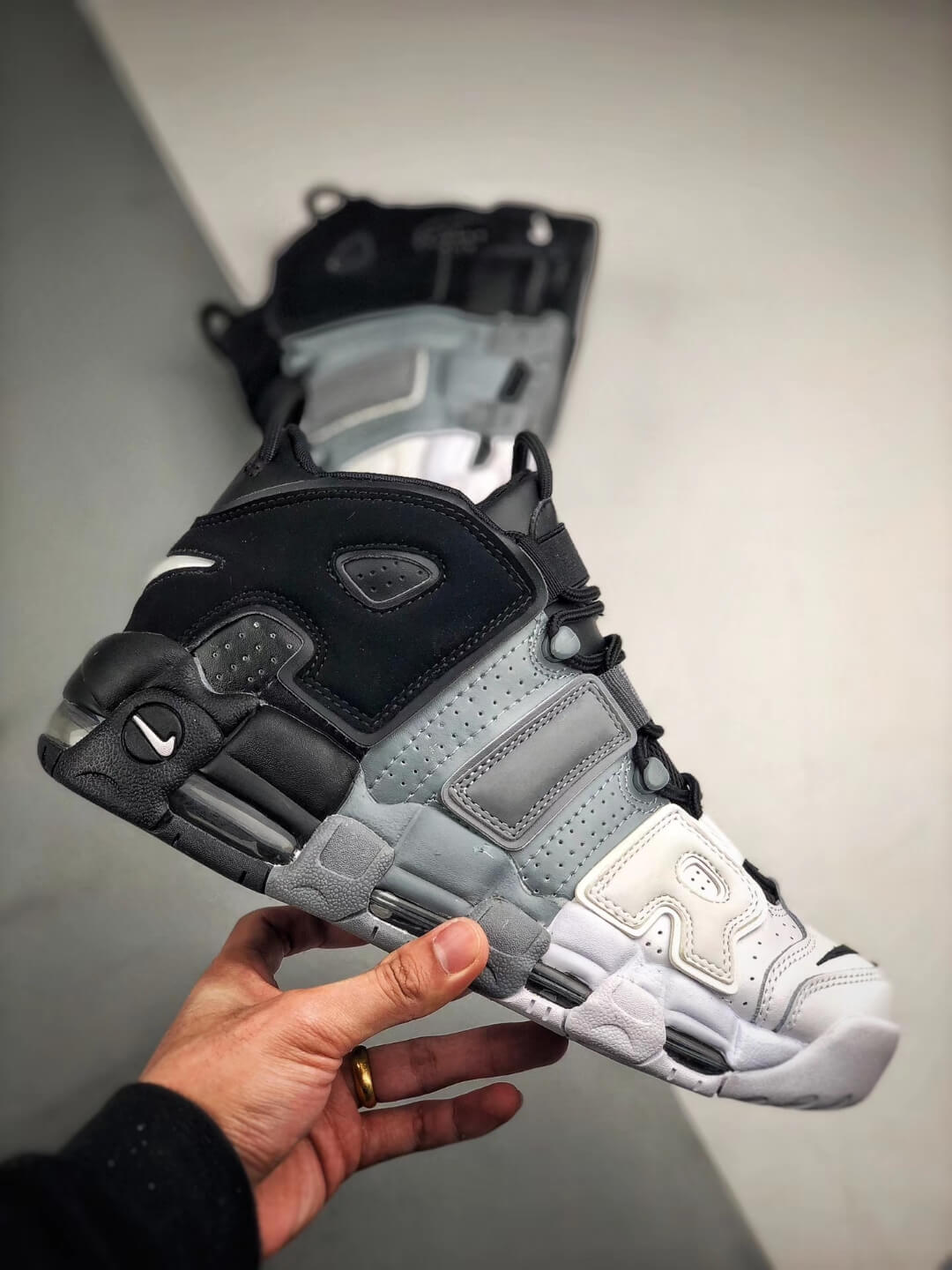 tri color uptempos
