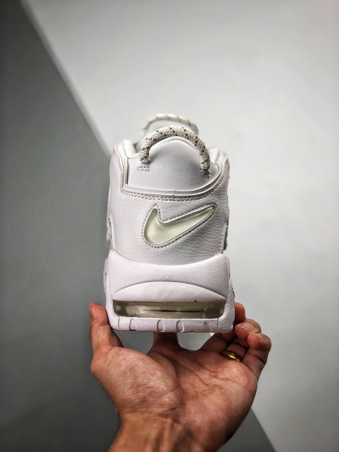repsneakers