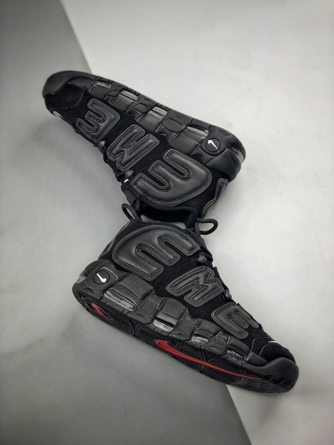 nike air more uptempo supreme black