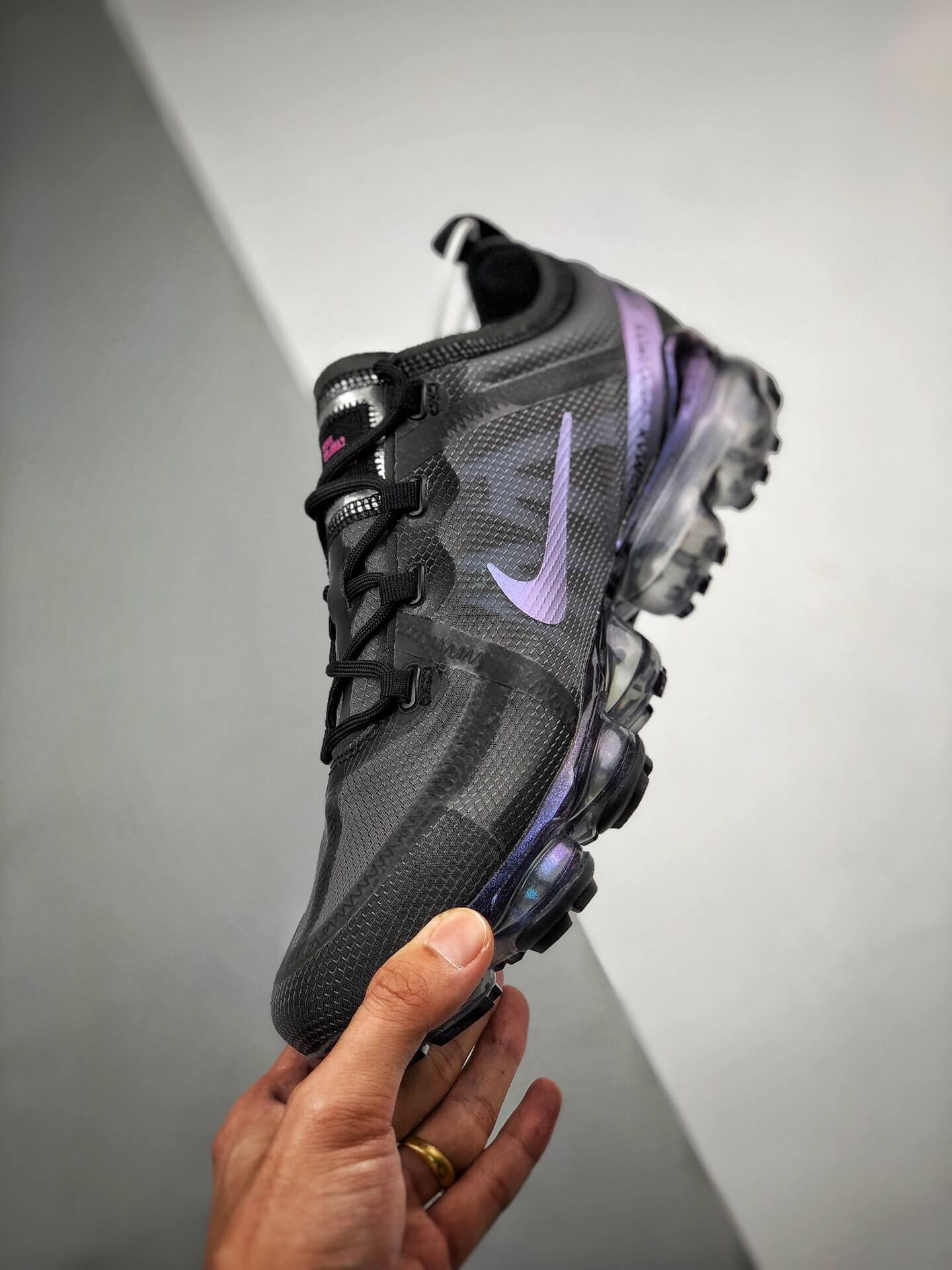 air vapormax run utility throwback future