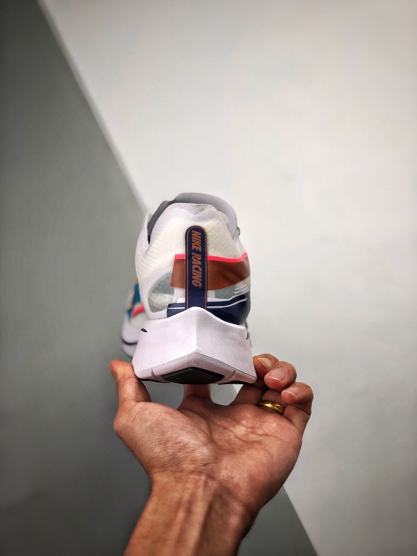 nike zoom fly sp as graphic streaks