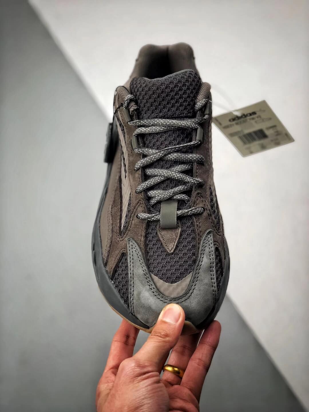 Adidas Yeezy Boost 750 BY2456 Trail Running com
