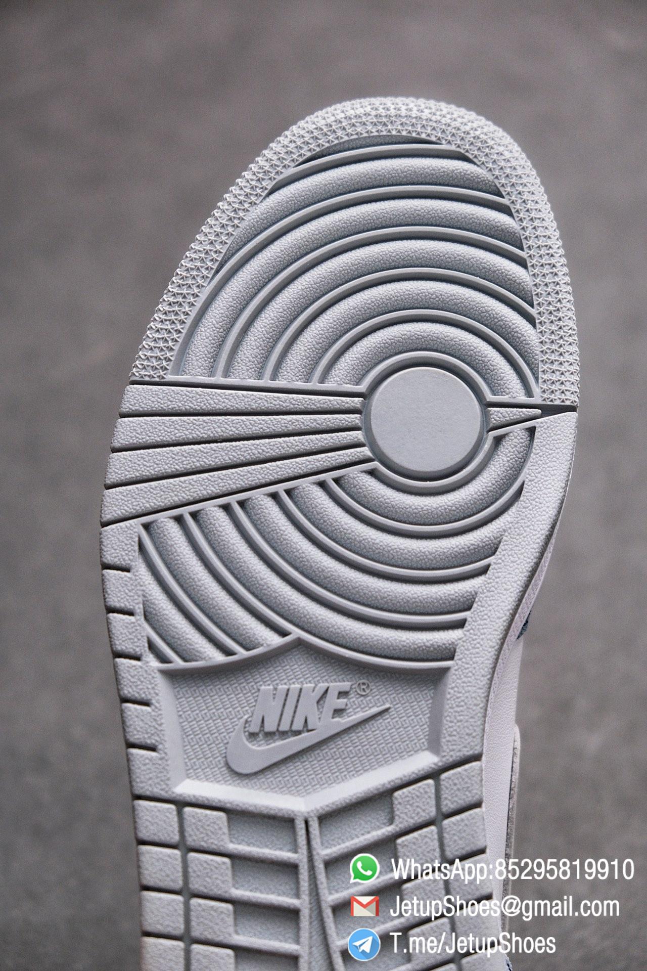 RepSnkrs Air Jordan 1 Retro High OG Hyper Royal 555088 402 White Suede Upper faded blue Overlay Best RepSneakers 09 RepSnkrs Air Jordan 1 Retro High OG Hyper Royal 555088 402 White Suede Upper faded blue Overlay Best RepSneakers 09