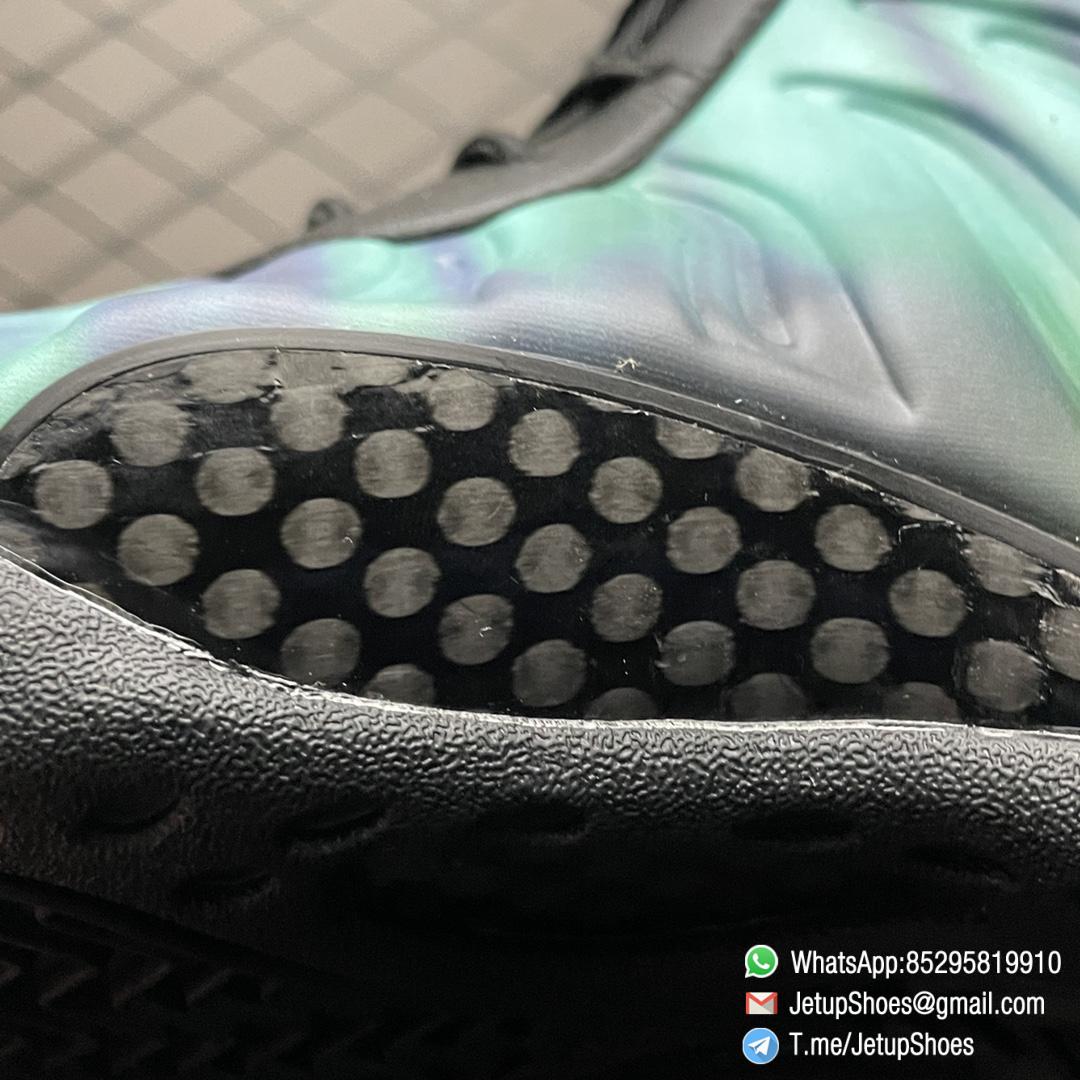 RepSneakers Nike Air Foamposite One PRM All Star Northern Lights Basketball Sneaker Super Clone Snkrs 05 RepSneakers Nike Air Foamposite One PRM All Star Northern Lights Basketball Sneaker Super Clone Snkrs 05