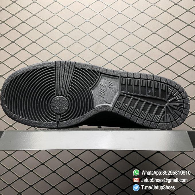 RepSneakers Nike Dunk SB Zoom Dunk High Pro BOTA Black Skateboarding Shoes SKU 923110 001 Best Fake Sneakers 05
