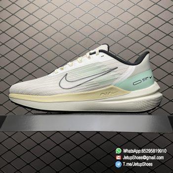 RepSneaker Nike Air Winflo 9 Super Lightweight Running Shoes SKU DV9121 011 01