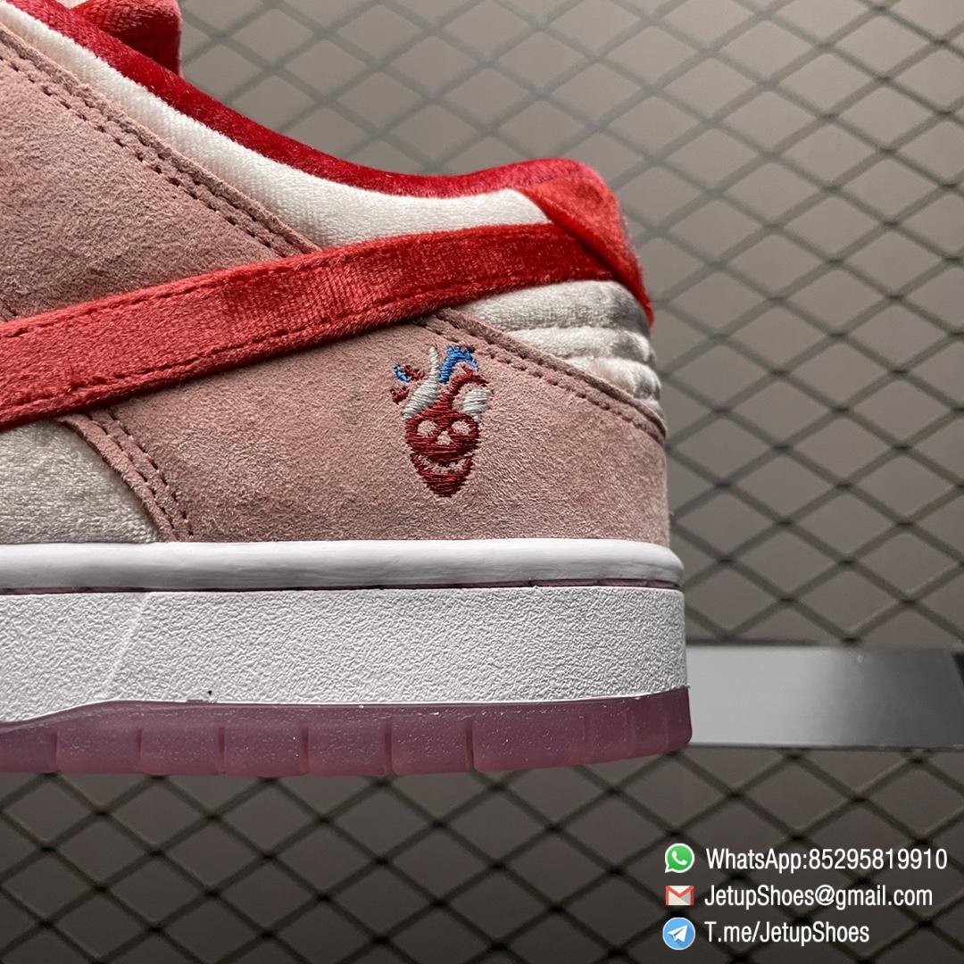 RepSneakers StrangeLove x Dunk Low SB Valentines Day SKU CT2552 800 6 RepSneakers StrangeLove x Dunk Low SB Valentines Day SKU CT2552 800 6