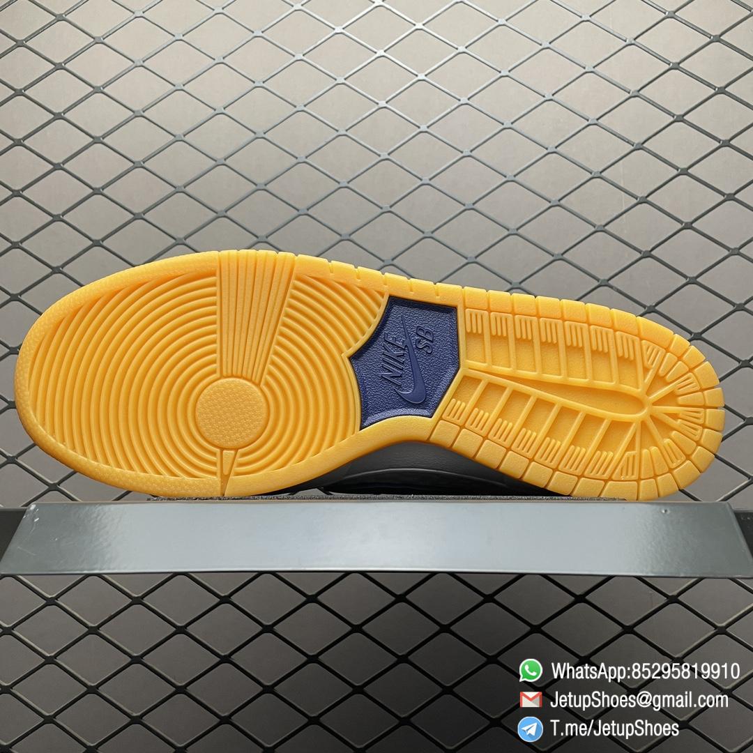 RepSneakers Rayssa Leal x Nike Dunk Low SB Pure Platinum Suede Upper SKU FZ5251 001 FashionReps Sneakers RepSnkrs 09 RepSneakers Rayssa Leal x Nike Dunk Low SB Pure Platinum Suede Upper SKU FZ5251 001 FashionReps Sneakers RepSnkrs 09