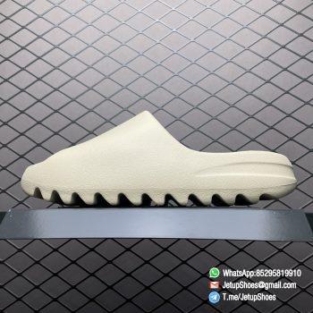RepSneakers Yeezy Slides Bone 2022 SKU FZ5897 Summer Slippers FashionReps Sandal 注意偏小1.5到两码 01