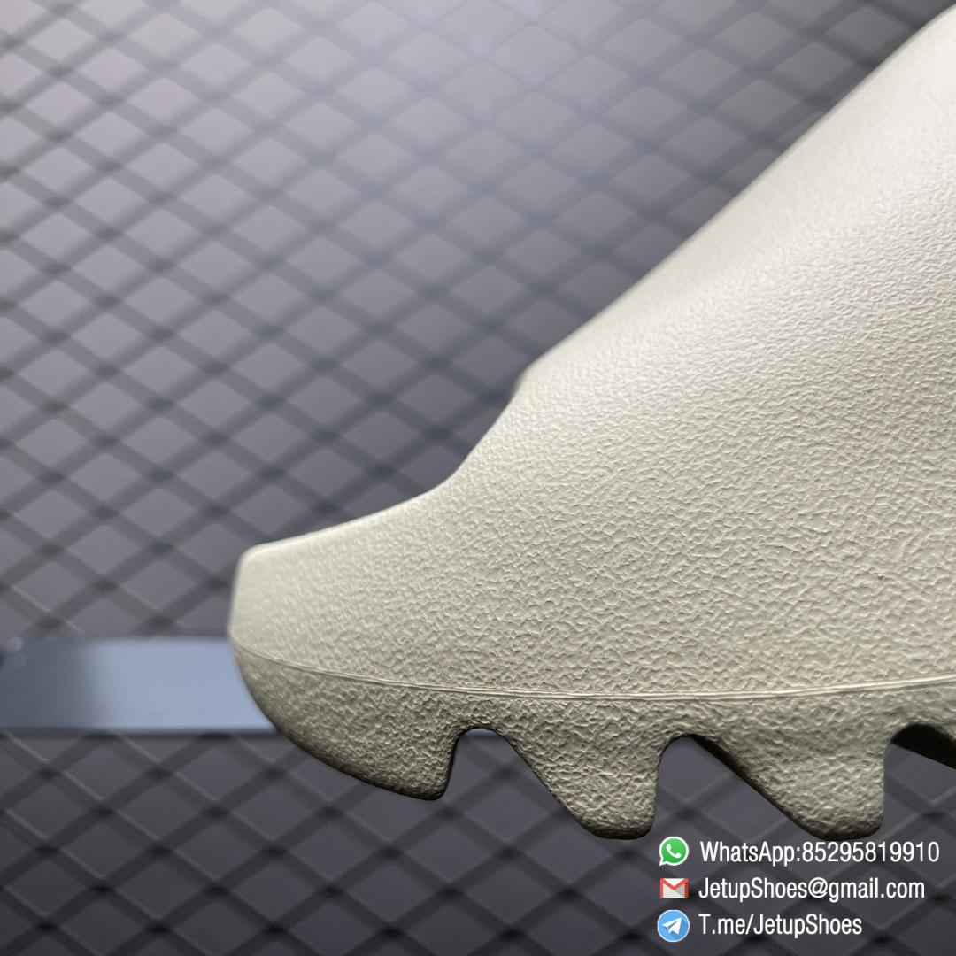 RepSneakers Yeezy Slides Bone 2022 SKU FZ5897 Summer Slippers FashionReps Sandal 注意偏小1.5到两码 03