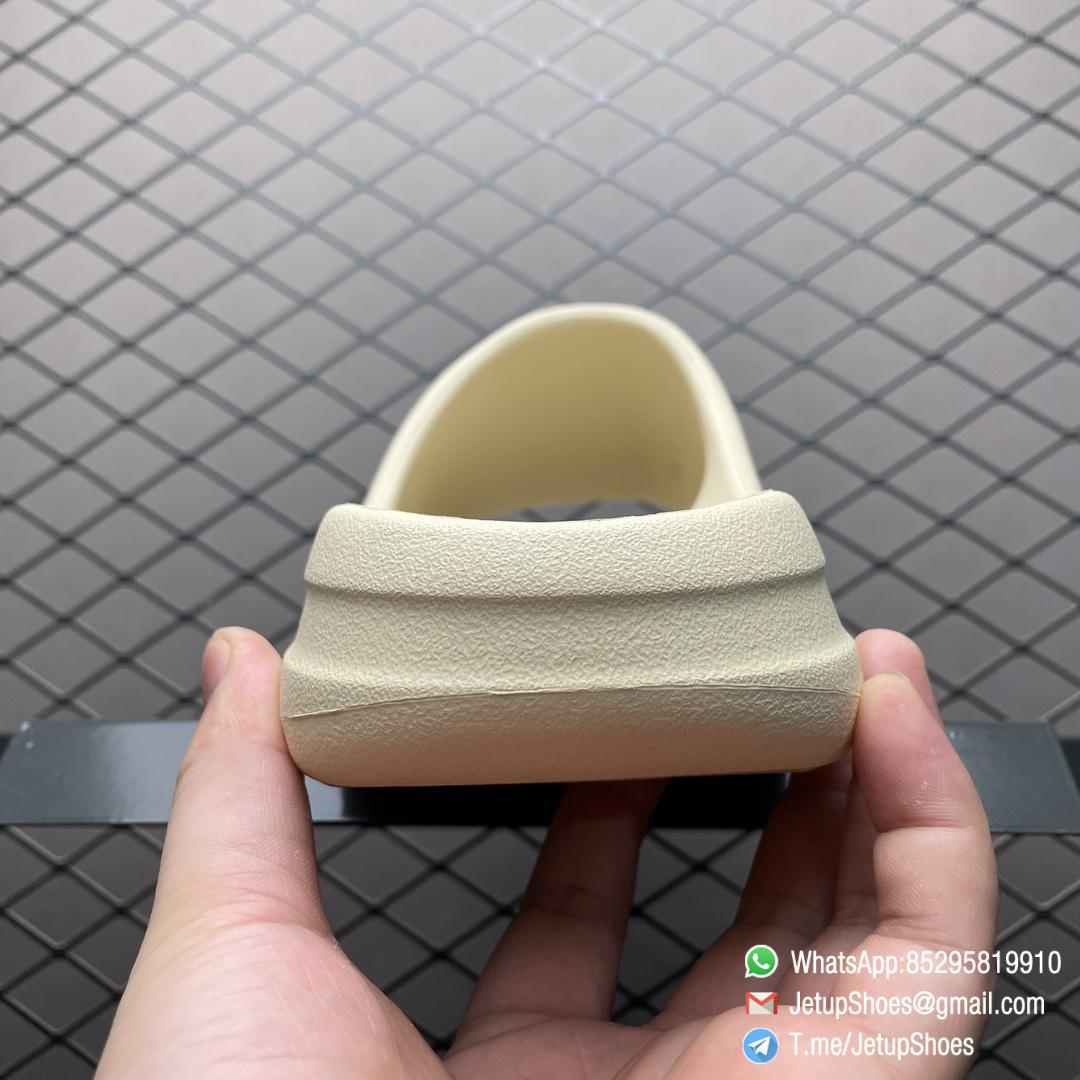 RepSneakers Yeezy Slides Bone 2022 SKU FZ5897 Summer Slippers FashionReps Sandal 注意偏小1.5到两码 06