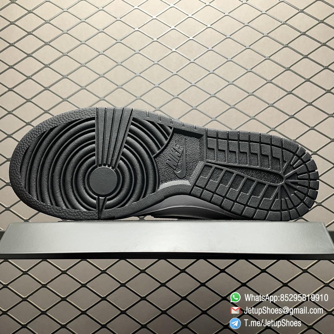 RepSneakers Supreme x Nike SB Dunk Low Panda 3M Reflective SKU RM2308 332 Rep Sneakers 08 RepSneakers Supreme x Nike SB Dunk Low Panda 3M Reflective SKU RM2308 332 Rep Sneakers 08